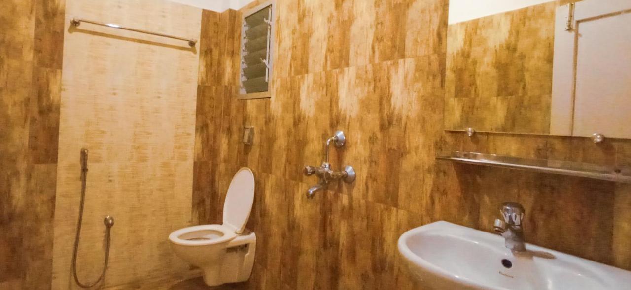 Hotel Nakshatra Karimganj Bagian luar foto