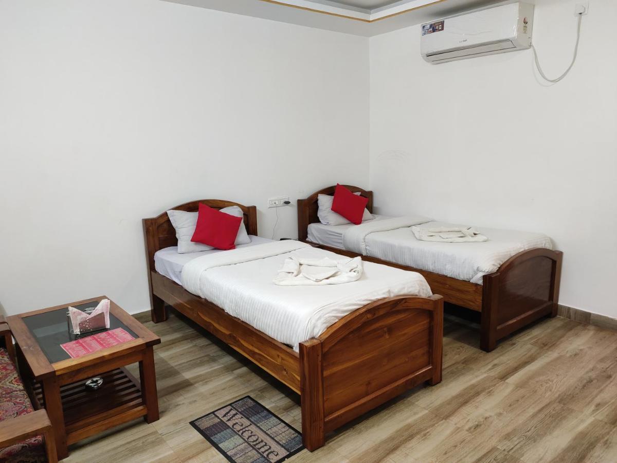 Hotel Nakshatra Karimganj Bagian luar foto