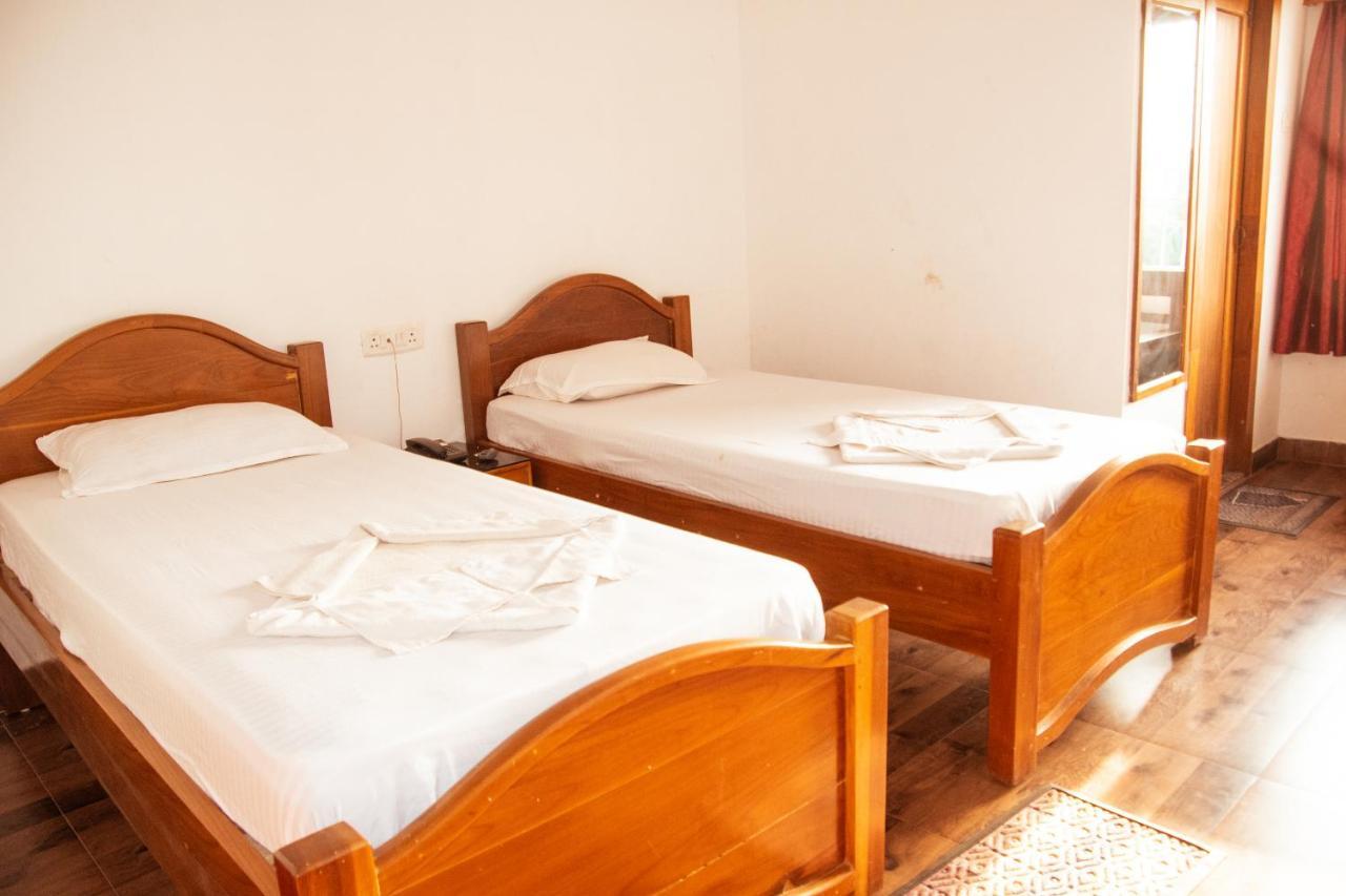 Hotel Nakshatra Karimganj Bagian luar foto