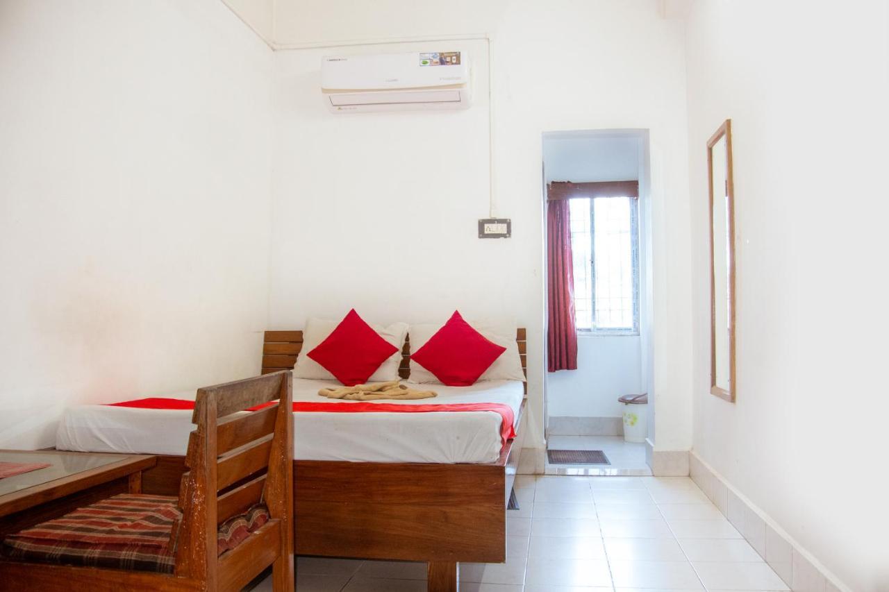 Hotel Nakshatra Karimganj Bagian luar foto
